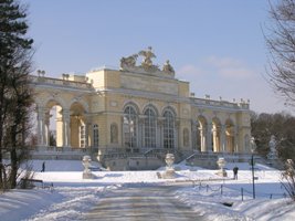 Die Gloriette im Schloßpark Schönbrunn